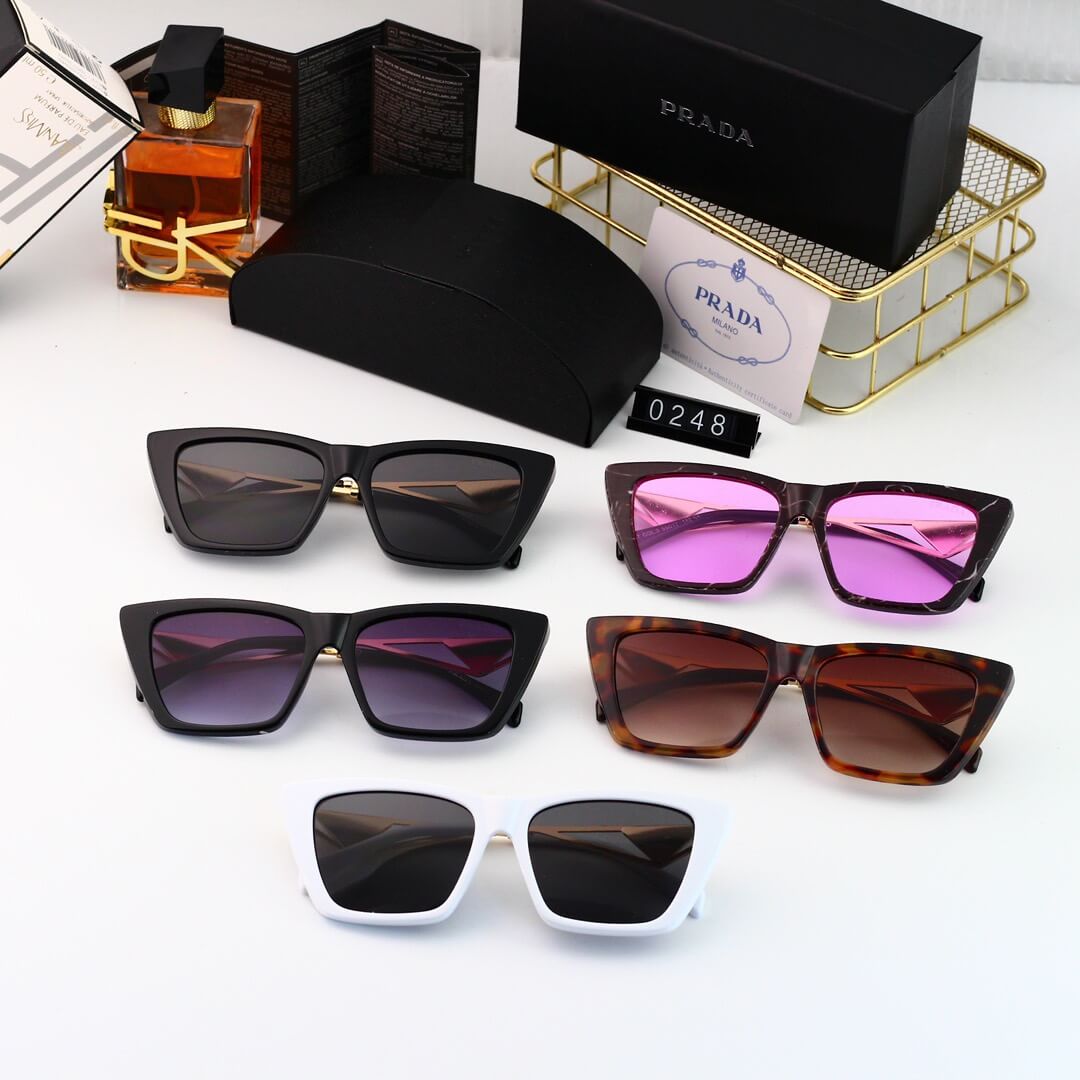 Elegant Metal Hollow Temple Sunglasses