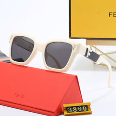 Dashing Wayfarer Sunglasses