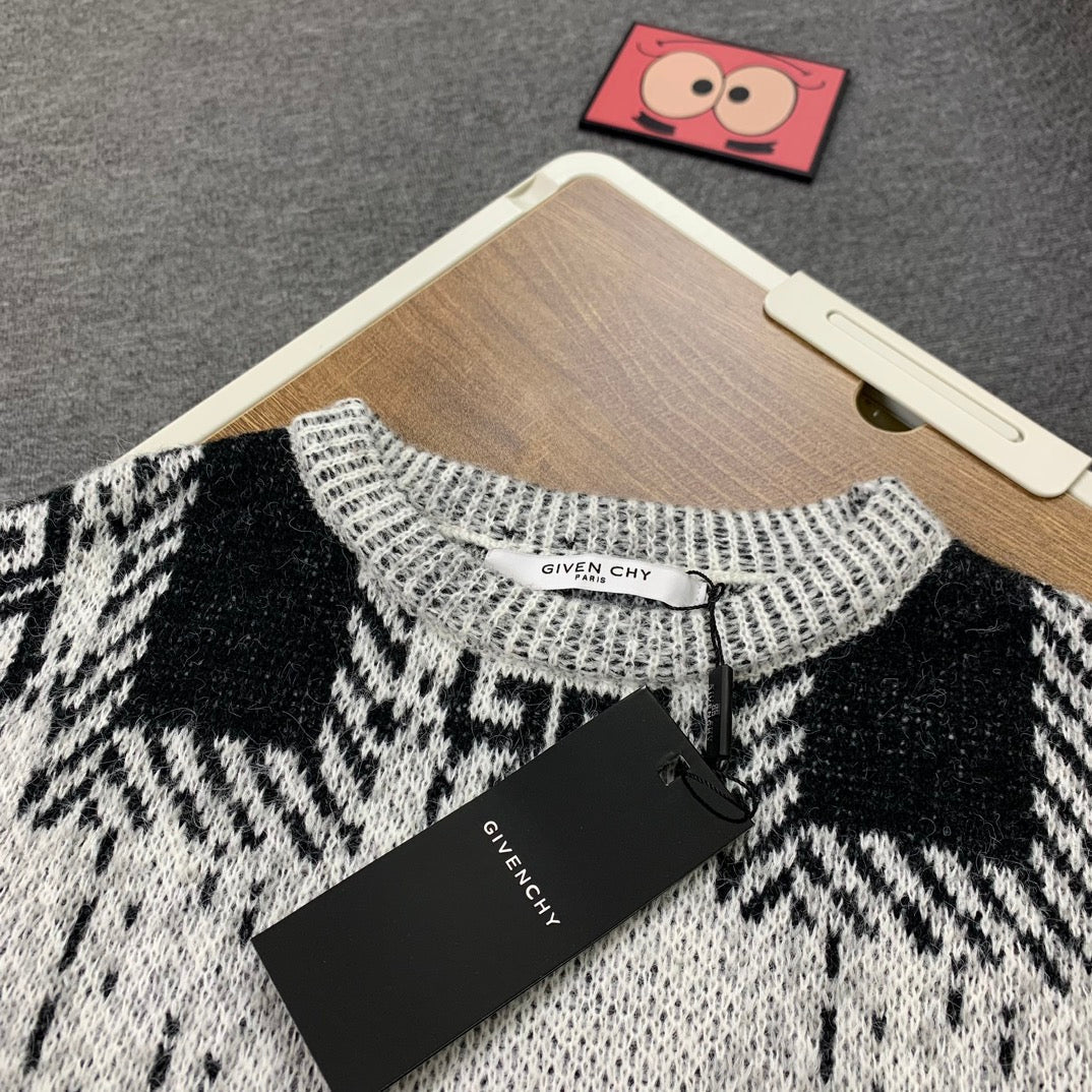 Seahorse Wool Square Sweater